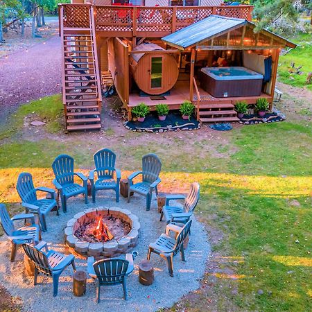 Poconos Ski Retreat With Sauna, Hot Tub, And Game Room 莱克哈莫尼 外观 照片