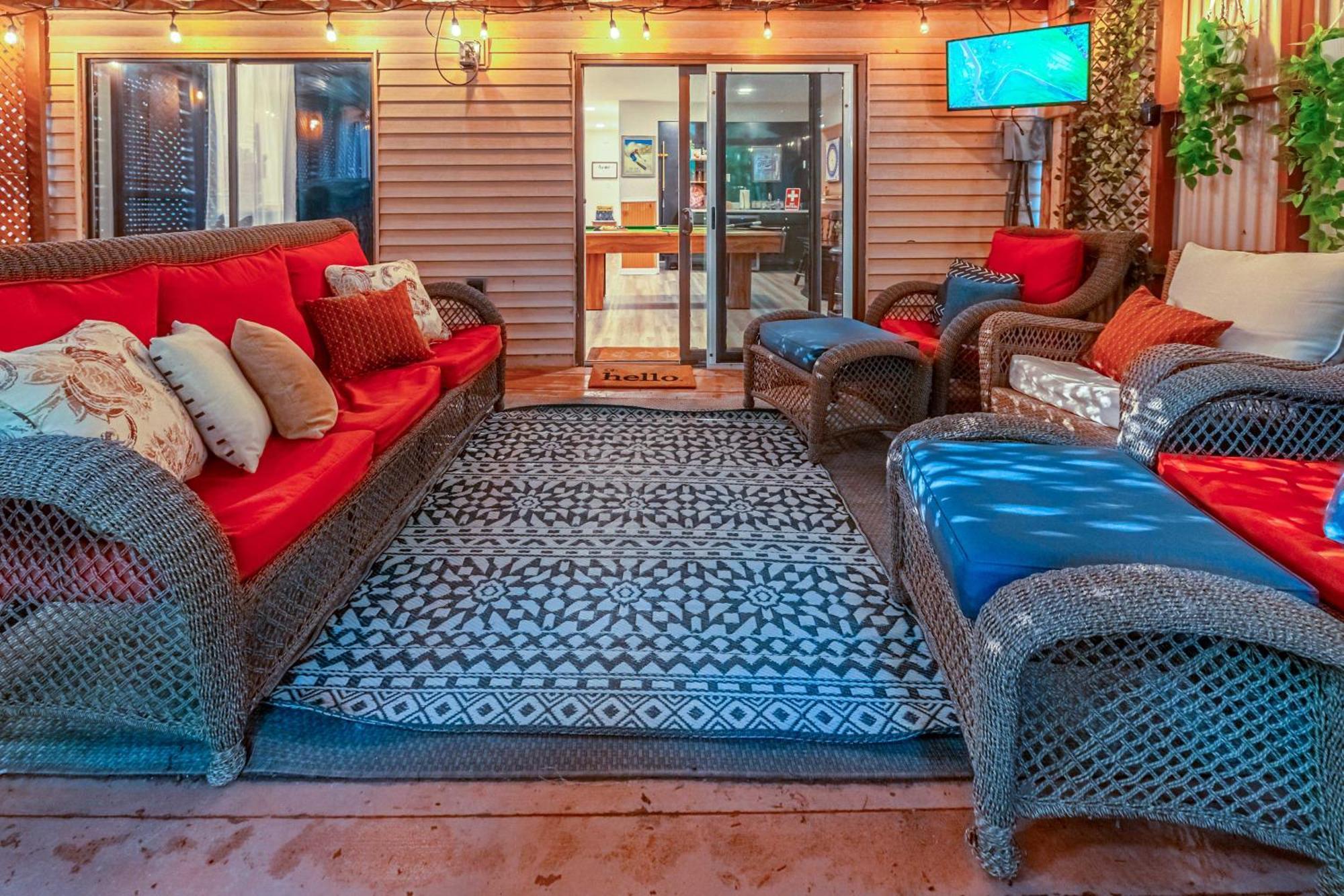 Poconos Ski Retreat With Sauna, Hot Tub, And Game Room 莱克哈莫尼 外观 照片